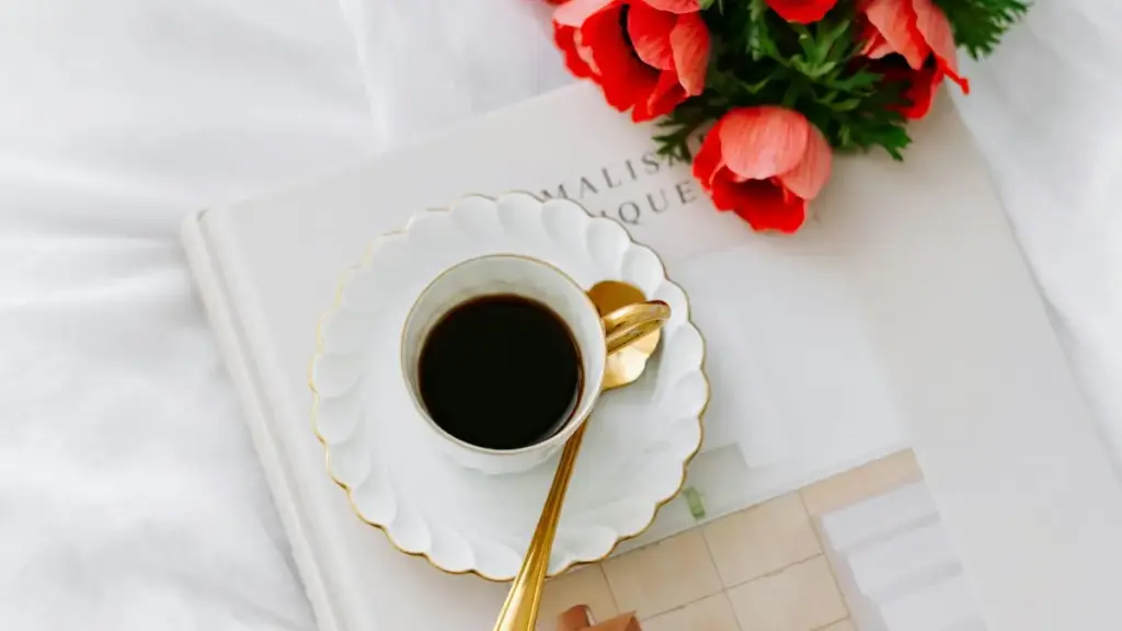 Кыргызстандагы жарнамачылар үчүн кадамдап таяк: Lebanon Moj жаратуучуларын табуу, тандоо жана жарнамалоо боюнча практикалуу жол көрсөтмө.