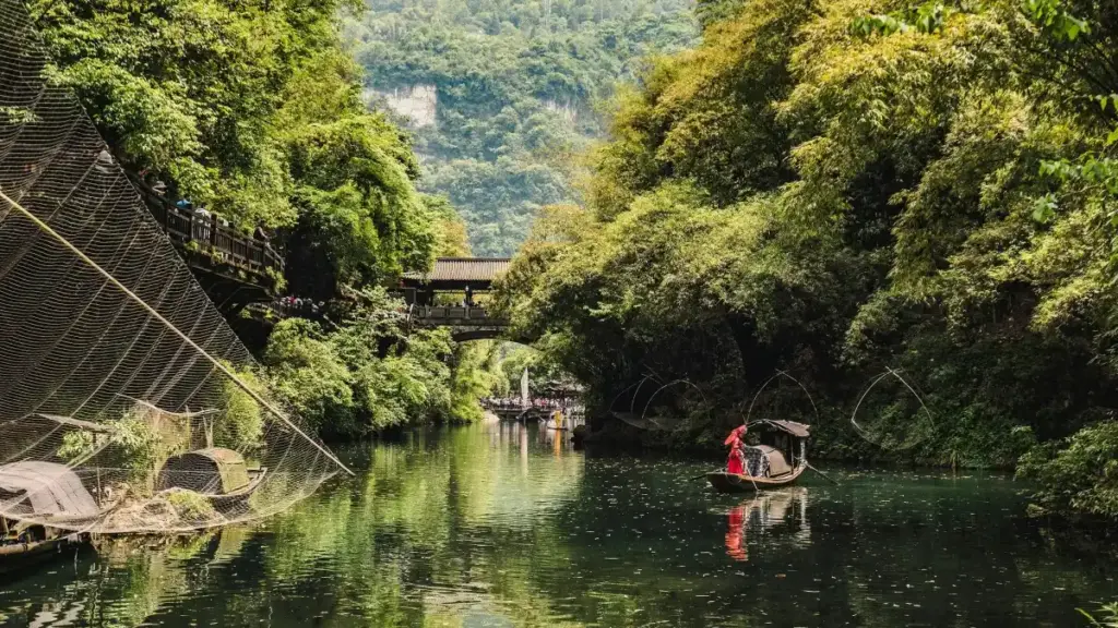 Кыскача: Коста-Рикадагы Disney Plus’та активдүү создателерди тапкың келеби? Бул макалада локалдык тактика, платформа тренддери жана жарнамачы үчүн практикалык чек-лист бар.